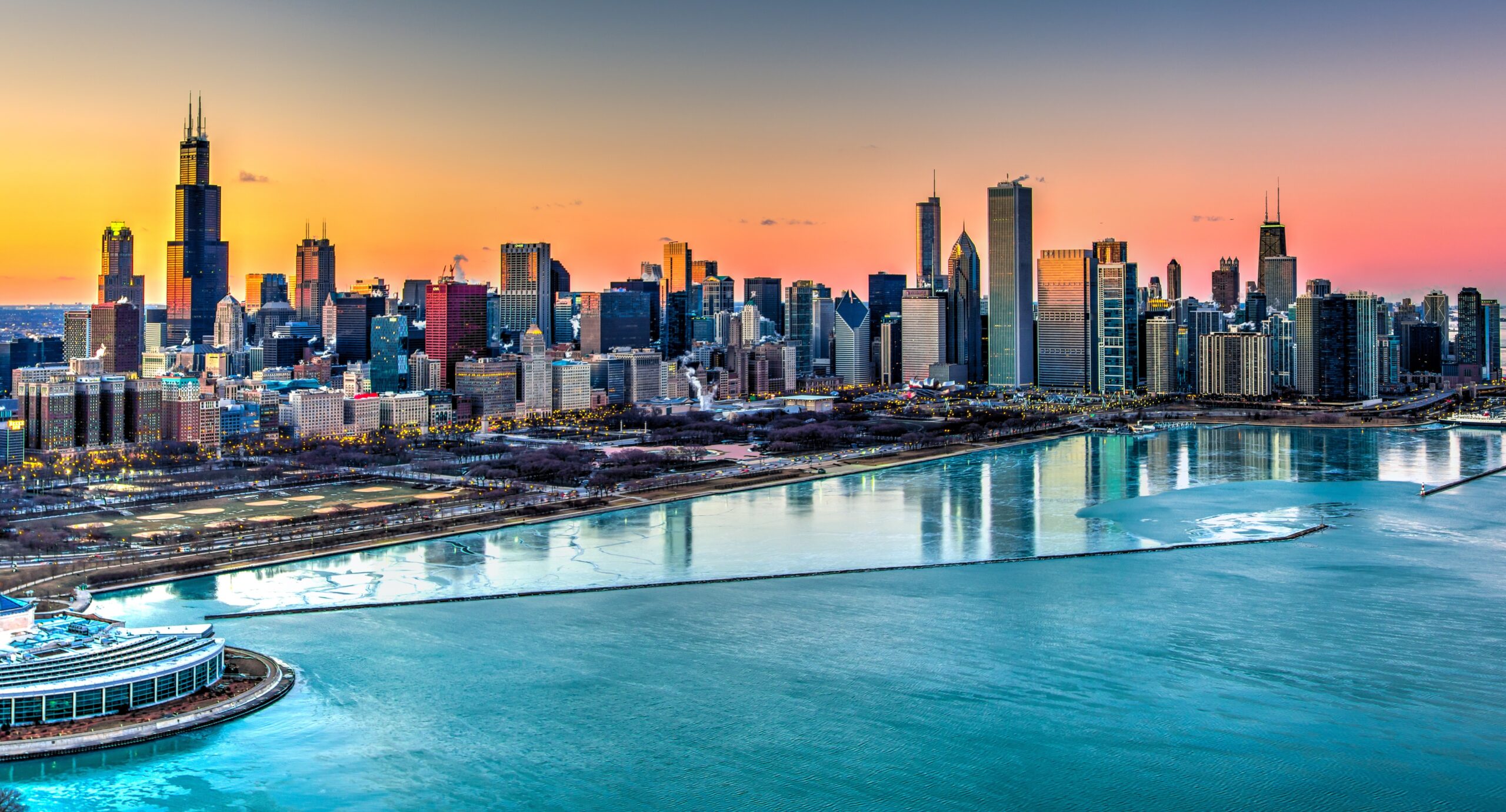 Kolor stitching | 3 pictures | Size: 8681 x 3369 | Lens: Standard | RMS: 2.57 | FOV: 66.92 x 28.57 ~ -4.75 | Projection: Planar | Color: LDR |